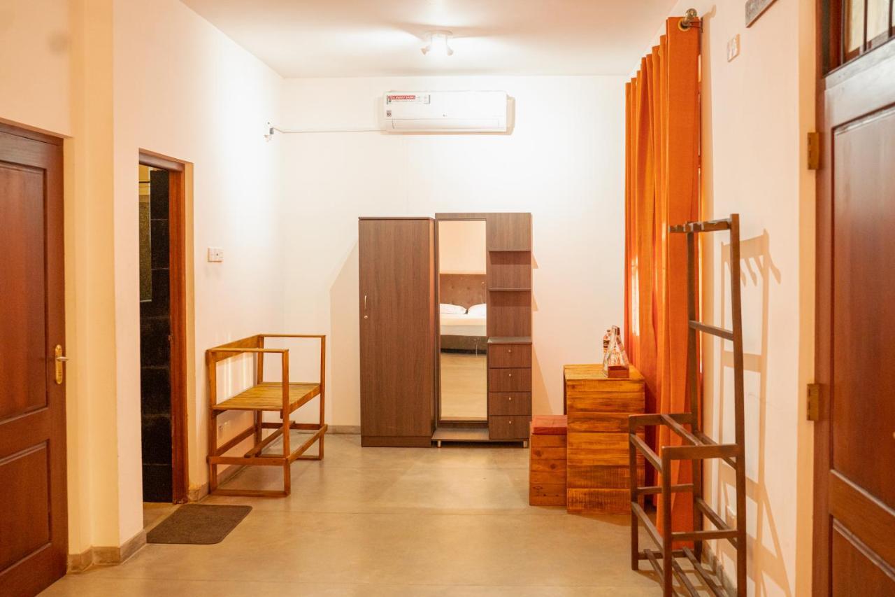 Battaramulla Boutique Villa Шри Джайеварденепура Кота Екстериор снимка